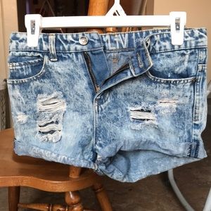 Delia’s High Waisted Shorts